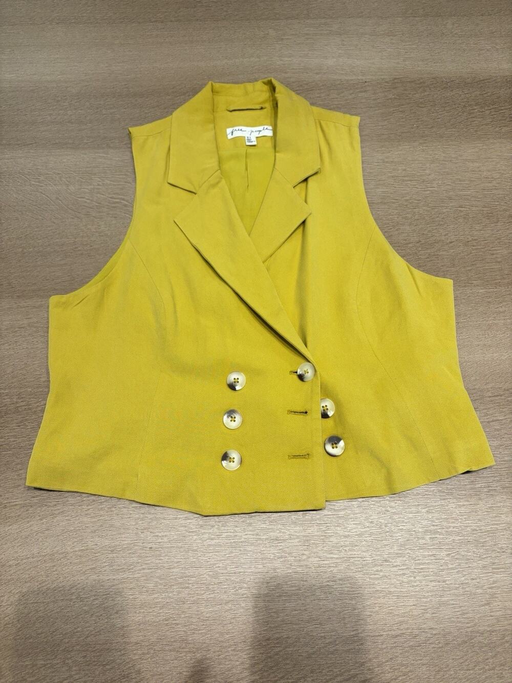 Free People Women’s Mustard Yellow Sleeveless Button Front Short Vest Size M